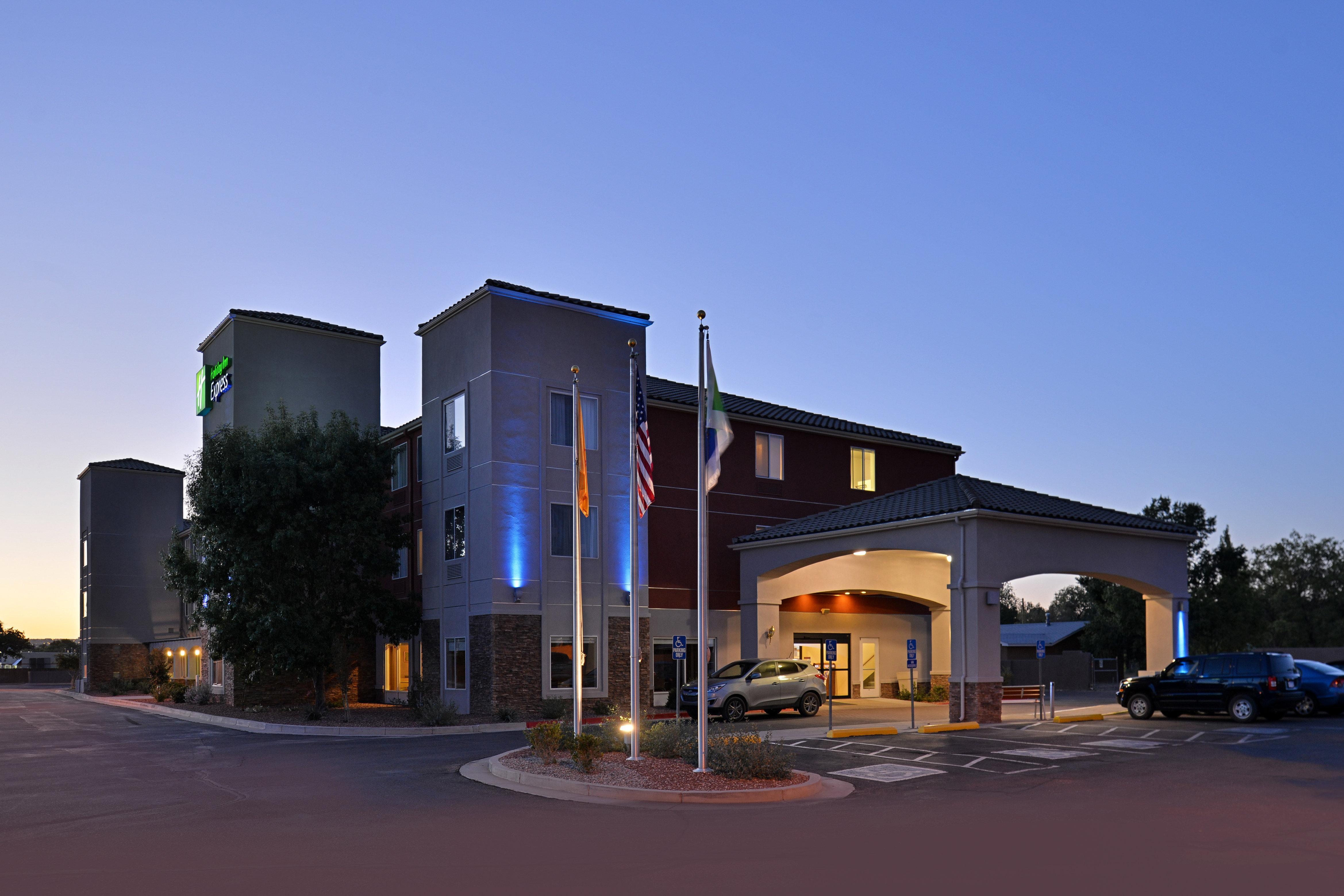 Holiday Inn Express Albuquerque N - Bernalillo By Ihg Exterior photo